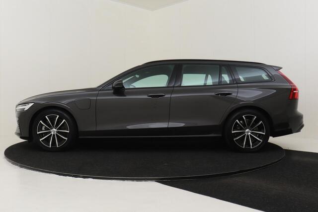 Volvo V60 T6 PLUG-IN HYBRID AWD PLUS DARK -PANO.DAK|HK-AUDIO|360°CAM|BLIS|TREKHAAK
