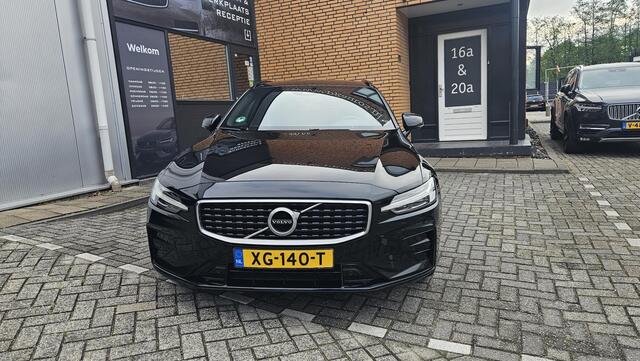 Volvo V60 2.0 T5 R-Design