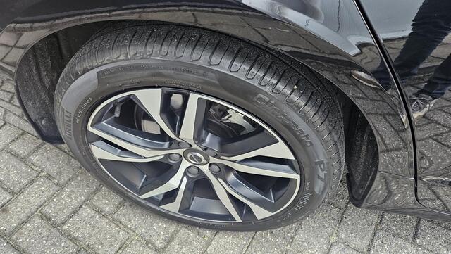 Volvo V60 2.0 T5 R-Design