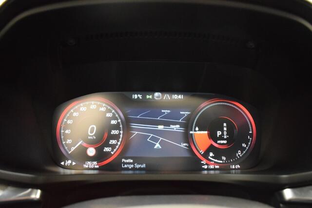 Volvo V60 2.0 T6 340pk AUT8 Recharge AWD R-Design/ Trekhaak 2000kg/ Sunroof/ Head-Up/ 360 Camera/ Bowers & Wilkins/ Massage stoelen/