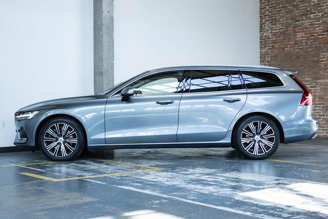 Volvo V60 T5 Automaat Inscription | Stoelverwarming | Electrische bedienbare stoel | Stoelverwarming | Lederen bekleding | Verwarmde voorruit | Apple carplay | Navigatie | 18'' lichtmetalen velgen | Dealeronderhouden