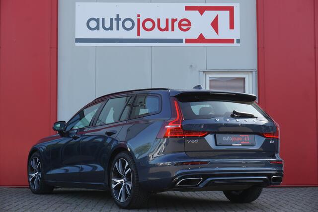 Volvo V60 2.0 B4 R-Design | ACC | Virtual Cockpit | Camera | Leder | BLIS | Pilot Assist |