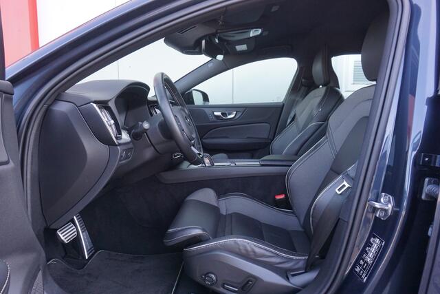 Volvo V60 2.0 B4 R-Design | ACC | Virtual Cockpit | Camera | Leder | BLIS | Pilot Assist |