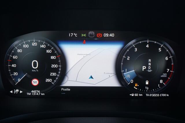 Volvo V60 2.0 B4 R-Design | ACC | Virtual Cockpit | Camera | Leder | BLIS | Pilot Assist |