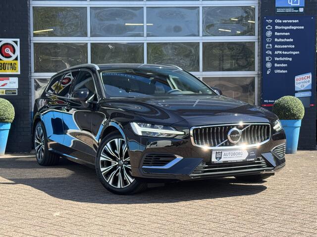 Volvo V60 2.0 T6 Plug-in hybrid AWD Ultimate Bright Prijs Inclusief Onderhoud & 12 Maand BOVAG Garantie | Harman & Kardon | Trekhaak Uitklapbaar | Elektrische Stoelen |