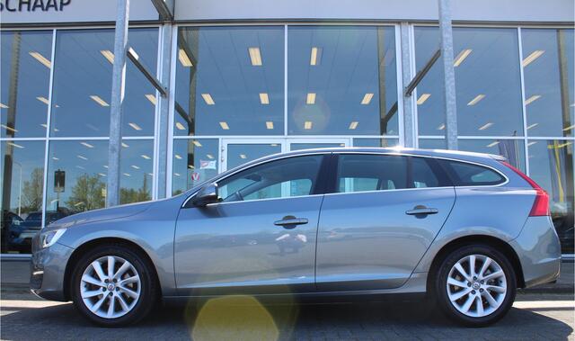 Volvo V60 2.0 T3 Nordic+ | Adapt. Cruise | BLIS | PDC | Climate | Verw. Voorstoelen