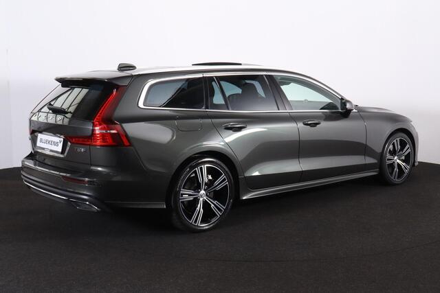 Volvo V60 T8 Recharge AWD Inscription - Panorama/schuifdak - Bowers & Wilkins audio - Adaptieve LED koplampen - Parkeercamera achter - Verwarmde voorstoelen - Parkeersensoren voor & achter - Elektr. bedienb. voorstoelen met geheugen - Cruise control - Elektr. inkla