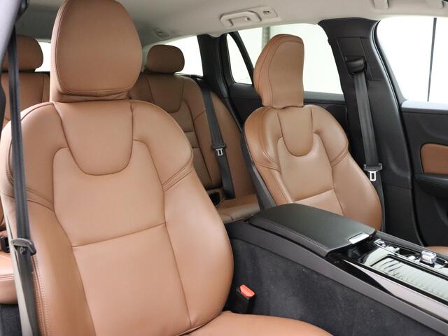 Volvo V60 T6 340pk AWD Business Pro / Harman&Kardon / Adapt. Cruise / Leder / 19'' + Nieuwe All Season Banden / BLIS / Elektr. Achterklep / On Call / PDC + Camera / DAB / AppleCarplay /