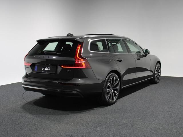 Volvo V60 2.0 B4 Plus Bright | Panoramisch schuif-/kanteldak | Camera | Leder | Demo | Vraag naar de actuele tellerstandvv