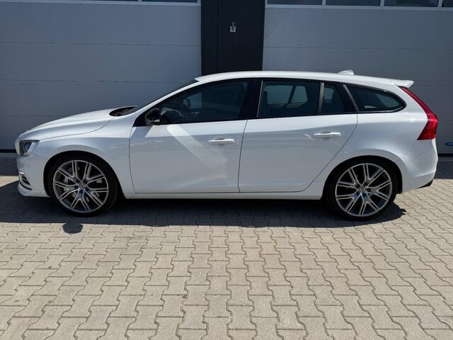 Volvo V60 2.0 T6 AWD POLESTAR 367PK / UKIEKE KM STAND / AUTOMAAT / VOLLEDI
