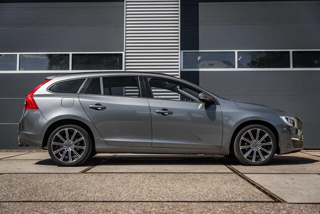 Volvo V60 1.5 T3 Momentum