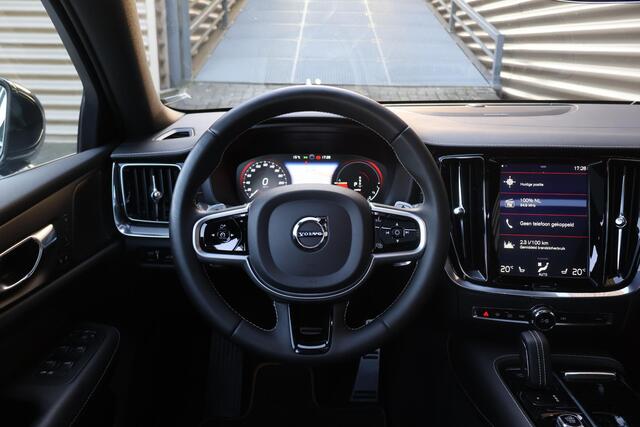 Volvo V60 T8 AWD Polestar Engineered | Panoramadak | Harman Kardon