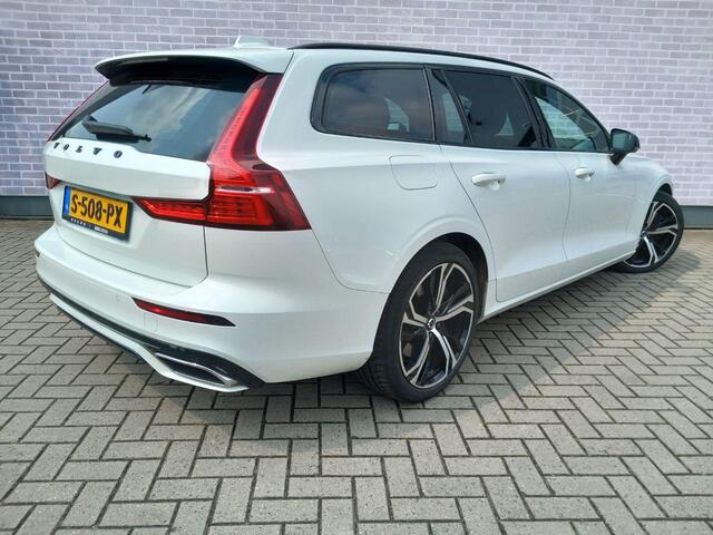 Volvo V60 2.0 T6 Recharge AWD R-Design
