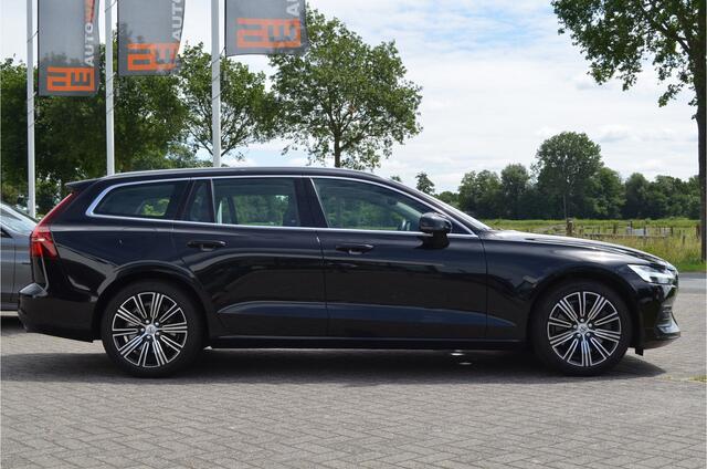 Volvo V60 2.0 T5 Momentum Leer | Stoelverwarming + achter + stuur | Pilot assist | Dodehoeksensor | Elektr trekhaak | Virtual cockpit