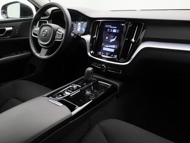 Volvo V60 2.0 T6 Recharge AWD Inscription Expression | CAMERA | CARPLAY | STOELVERW.