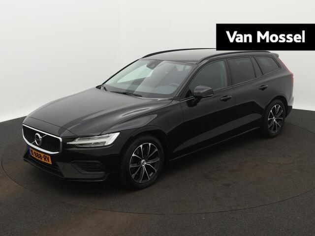 Volvo V60 B3 Momentum Advantage AUTOMAAT | Navigatie | Trekhaak | Camera