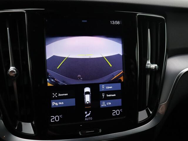 Volvo V60 B3 Momentum Advantage AUTOMAAT | Navigatie | Trekhaak | Camera