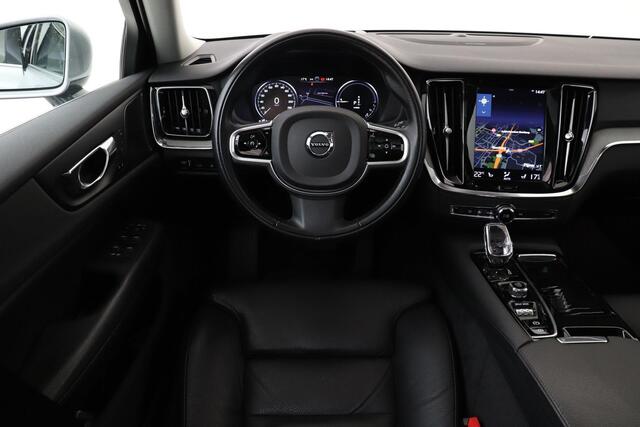 Volvo V60 T8 RECHARGE AWD INSCRIPTION -PANO.DAK|360°CAM|HK-AUDIO|19"|BLIS|HEAD-UP DISP.|STYLING|TREKHAAK|ADAP.LED