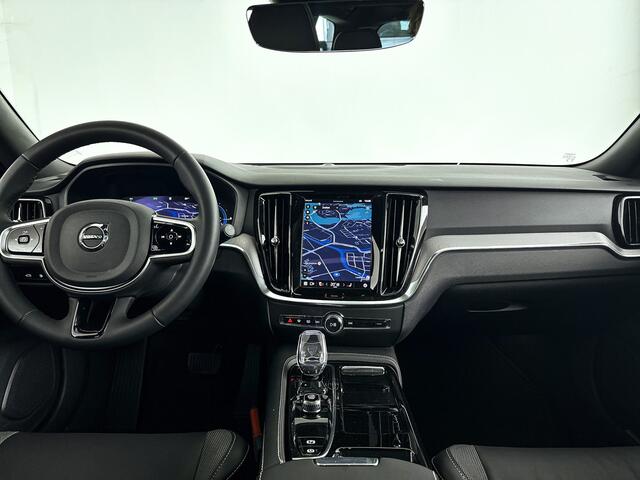 Volvo V60 T6 Aut. Plug-in hybrid AWD Plus Dark | Panoramadak | 360° camera | Harman Kardon | Trekhaak
