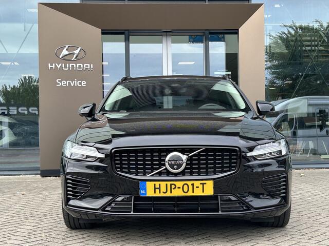 Volvo V60 2.0 T6 Plug-in hybrid AWD Plus Dark