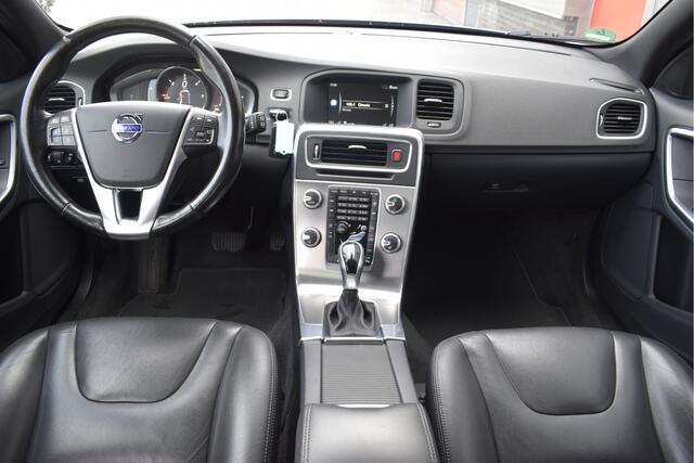 Volvo V60 2.0 D4 Ocean Race Stoel/stuurverwarming, Cruise, Memory, Climatronic, Leder, PDC