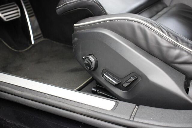 Volvo V60 2.0 B3 R-Design BlackLine Automaat - Digital Cockpit, Leer