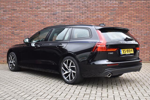 Volvo V60 T5 250PK Automaat Momentum | BLIS | DAB | Parkeercamera |