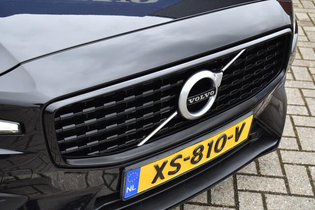 Volvo V60 T5 250PK Automaat Momentum | BLIS | DAB | Parkeercamera |