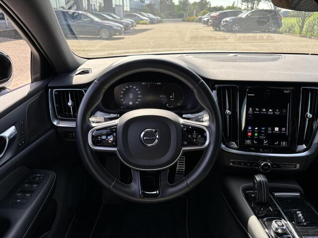 Volvo V60 T6 Plug-In Hybrid AWD R-Design | Harman/Kardon Audio | Memorystoelen | Climate Pack | ACC | Keyless Entry |
