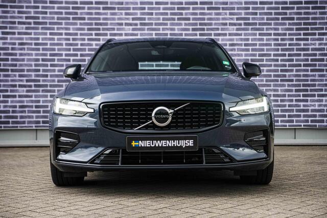 Volvo V60 2.0 B4 Plus Dark | Panorama dak | Adaptieve cruise control | Elektrisch verstelbare voorstoelen | Stoel/stuur verwarming |