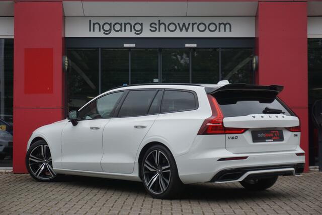 Volvo V60 2.0 D4 R-Design | Origineel NL | Leder | Camera | Black Edition |