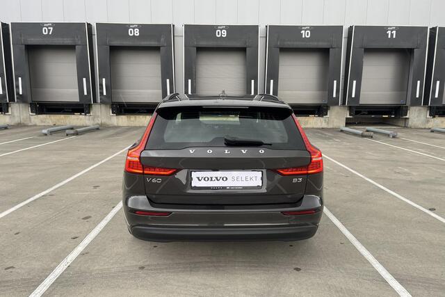 Volvo V60 2.0 B3 Essential Edition | Verwarmbare Voorstoelen | Adaptieve Cruise Control | Dodehoekdetectie Met Correctie | Verwarmbaar Stuurwiel | Parkeersensoren | Verwarmbare Achterbank | Navigatiesysteem | Keyless Start | Rijstrooksensor Met Correctie