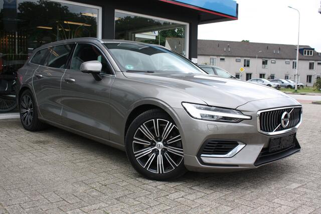 Volvo V60 2.0 T8 Recharge AWD Inscription | Pano | Trekhaak | Massagestoelen | 392 PK!