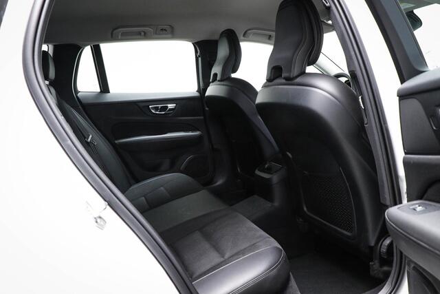 Volvo V60 2.0 T6 Twin Engine AWD Momentum Pro PLUG-IN HYBRIDE