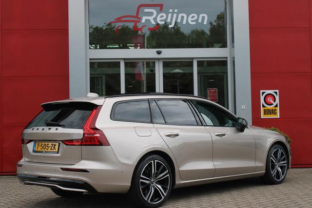 Volvo V60 2.0 B3 175PK PLUS DARK MILD HYBRID | PANORAMISCH SCHUIF/KANTELDAK | PREMIUM AUDIO HARMAN/KARDON | NAVIGATIE VIA GOOGLE AUTO | APPLE CARPLAY / ANDROID AUTO | FULL-LED ACTIVE HIGH BEAM KOPLAMPEN MET ADAPTIEVE BOCHTVERLICHTING EN EXTRA HOGE LICHOPBRENGST| LE