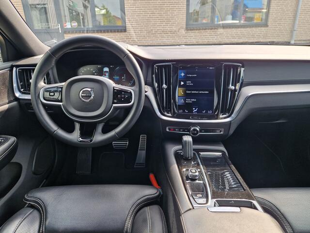 Volvo V60 2.0 T8 Recharge AWD R-Design Pano | Massage | 360 Cam VOL