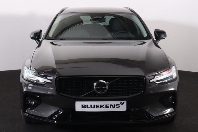 Volvo V60 B4 Plus Dark - IntelliSafe Assist & Surround - 360º Camera - Harman/Kardon audio - Adaptieve LED koplampen - Verwarmde voorstoelen, stuur & achterbank - Parkeersensoren voor & achter - Elektr. bedienb. voorstoelen met geheugen - Draadloze tel. lader - Sta