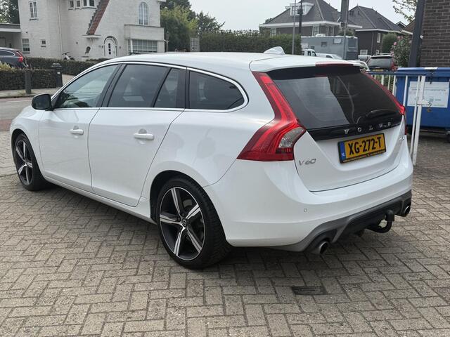 Volvo V60 2.0 T4 190 pk Business Sport