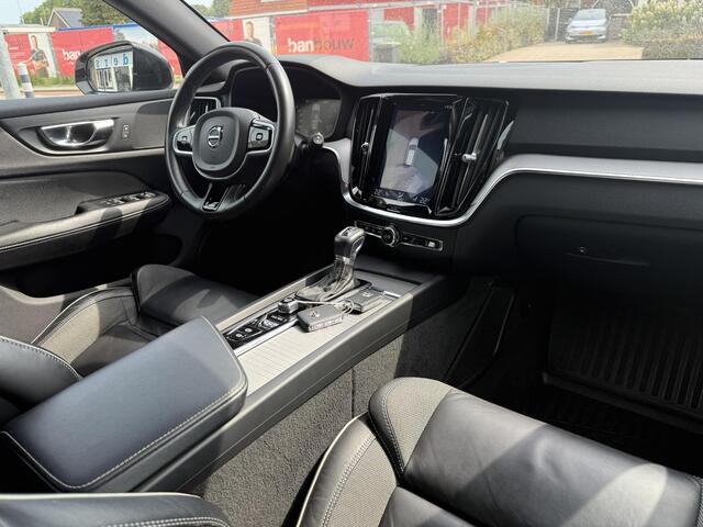 Volvo V60 2.0 T5 250 pk R-Design