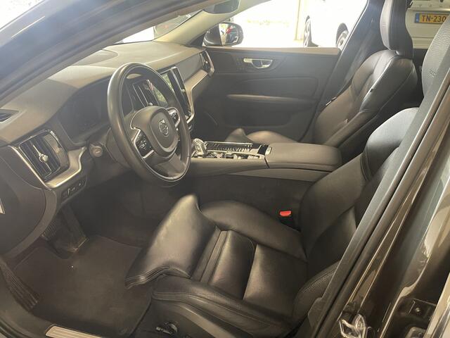 Volvo V60 2.0 T8 Twin Engine AWD Inscription