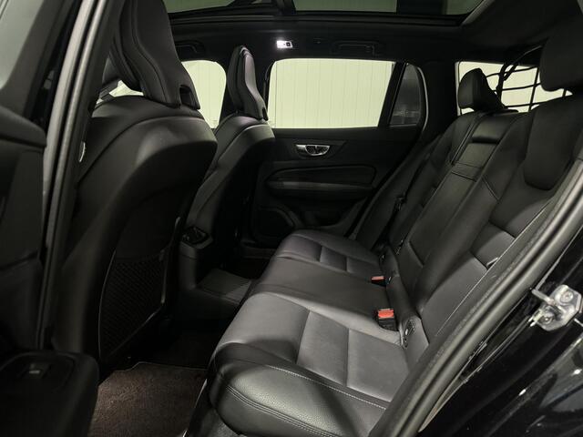 Volvo V60 2.0 T8 AWD R-Design Aut. | panorama | pilot-assist | trekhaak | leder |