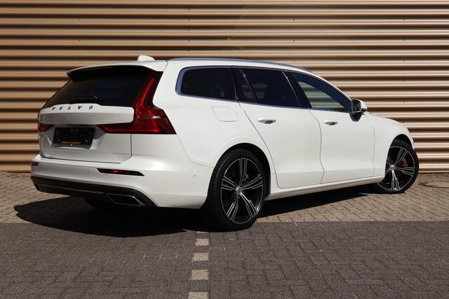 Volvo V60 2.0 T6 Recharge AWD Inscription