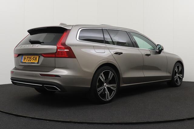 Volvo V60 2.0 304 PK T8 PHEV AWD Inscription Pano-dak Memory 19'LMV Camera