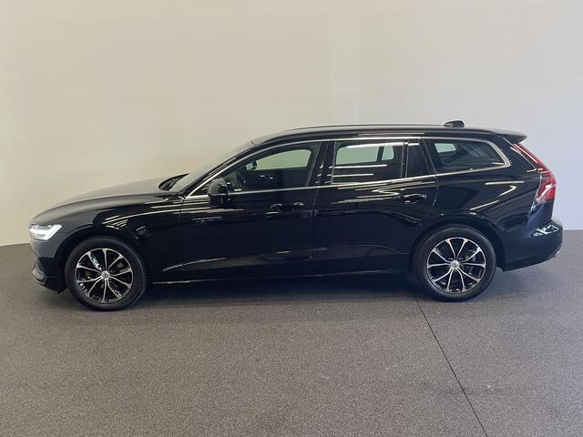 Volvo V60 2.0 B4 Momentum Climate control Cruise control adaptieve Parkeersensoren Achteruitrijd camera LED Verwarmde voorstoelen Lane assist Apple Carplay/ Android Auto