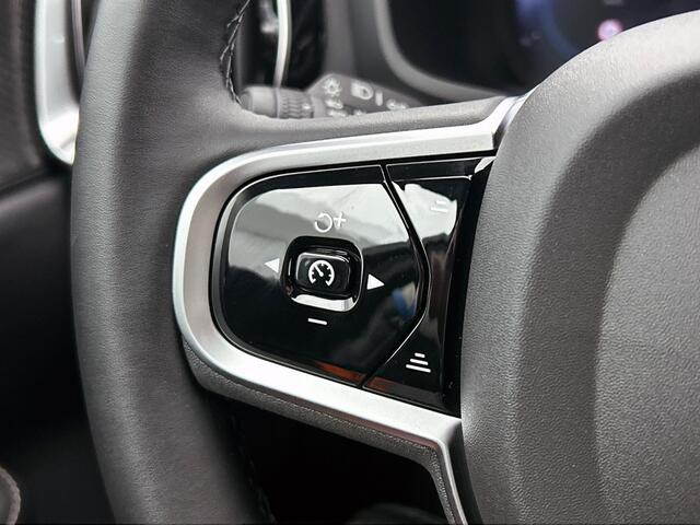 Volvo V60 2.0 T6 Plus Dark | Trekhaak | Sport Leder | 360* | Blis | Pilot