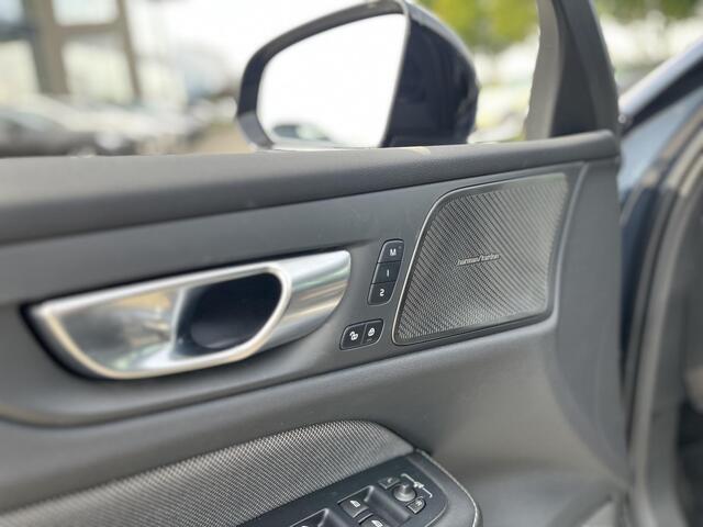 Volvo V60 T6 Plug-in hybrid AWD Plus Dark | Harman/Kardon | Memoryseats | 360 Camera | Trekhaak |