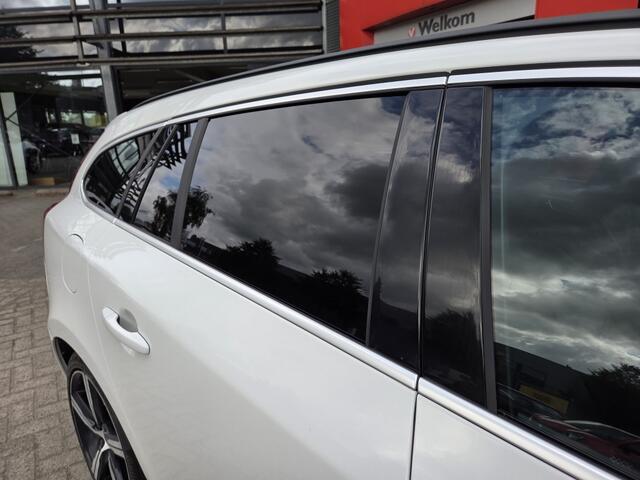 Volvo V60 1.5 153PK T3 R-Design | Navi | Leer | Trekhaak