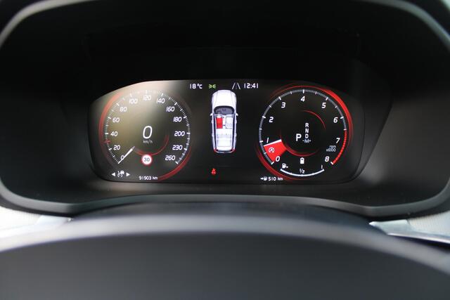 Volvo V60 2.0 B3 R-DESIGN 177PK MILD HYBRID GEARTRONIC 8 | PANORAMISCH SCHUIF/KANTELDAK | PREMIUM AUDIO BY HARMAN KARDON | 19" 5-TRIPPLE SPAAKS BLACK/DIAMAND CUT LICHTMETALEN VELGEN | BLINDSPOT INFOMATION SYSTEM (BLIS) | VERWARMDE VOORRUIT |VERWARMDE AQUABLADE RUIT