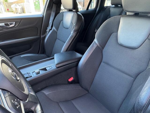 Volvo V60 2.0 T5 184kW Momentum