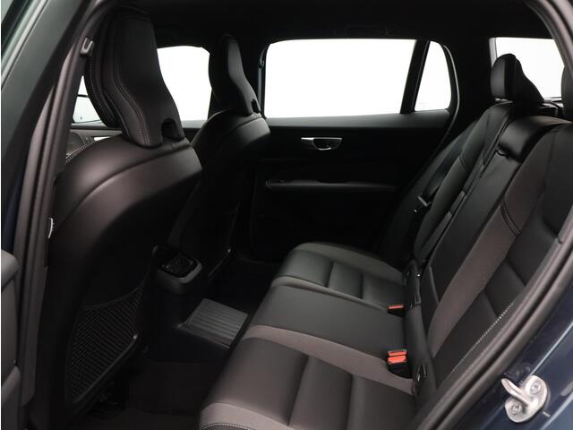 Volvo V60 2.0 T6 Plug-in hybrid AWD Plus Dark / Trekhaak / 360 Camera / Harman Kardon / Elektrische Stoelen / Stoel+Stuurverwarming / Pilot Assist / BLIS / Keyless /